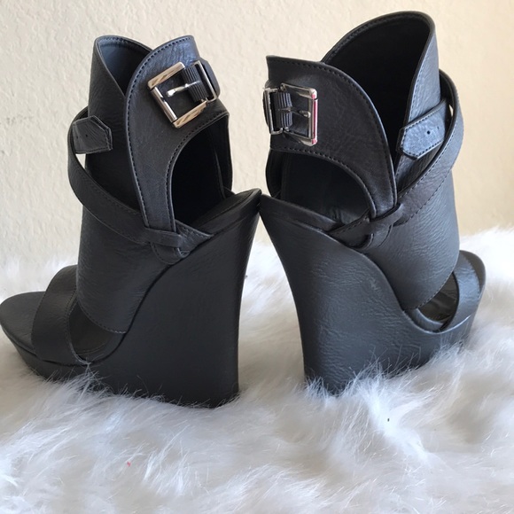 Wedges - Picture 3 of 5